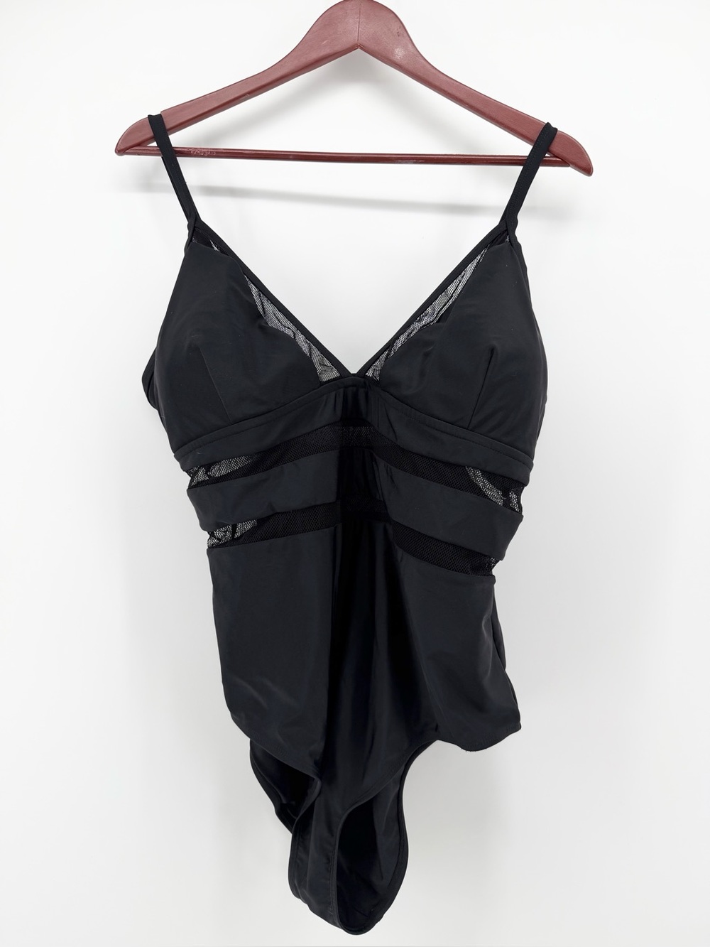 ELOQUII Size 18 Black Sheer Mesh Cutout V-Neck One Piece Plus Swimsuit Summer